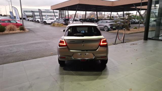 Suzuki Swift image 4