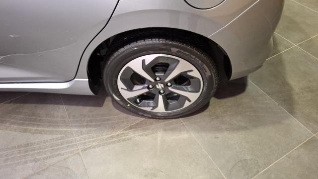 Suzuki Swift image 3