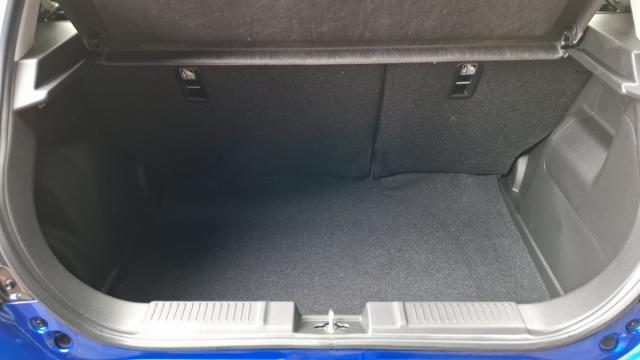 Suzuki Swift image 8