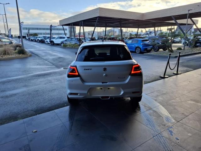 Suzuki Swift image 2