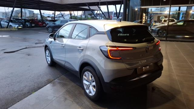 Renault Captur image 1