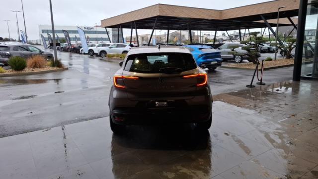 Renault Captur image 2