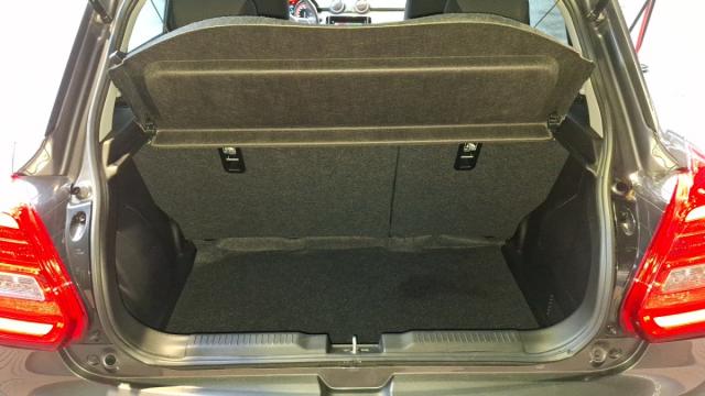 Suzuki Swift image 8