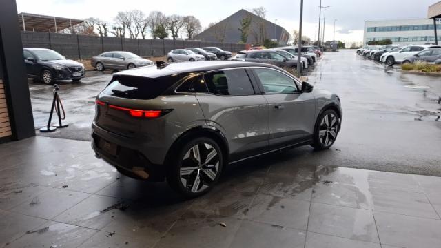 Renault Mégane E-Tech image 5