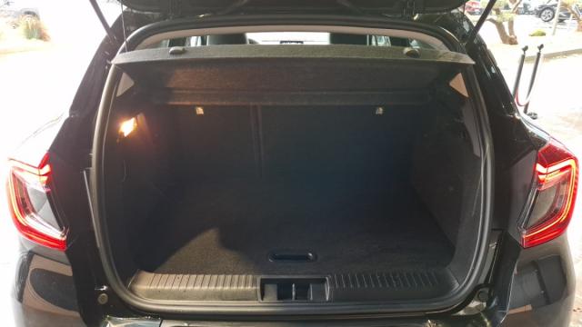 Renault Captur image 2