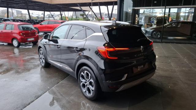 Renault Captur image 6