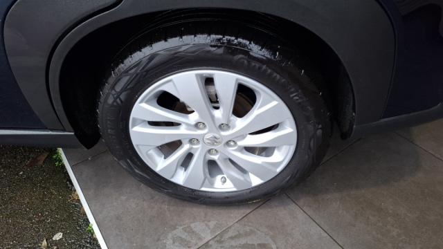 Suzuki S-Cross image 8