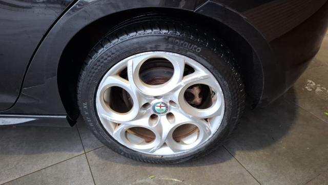 Alfa Romeo Giulietta image 8