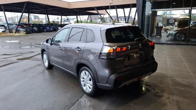 Suzuki S-Cross image 6