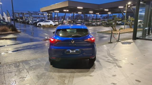 Renault Clio image 8