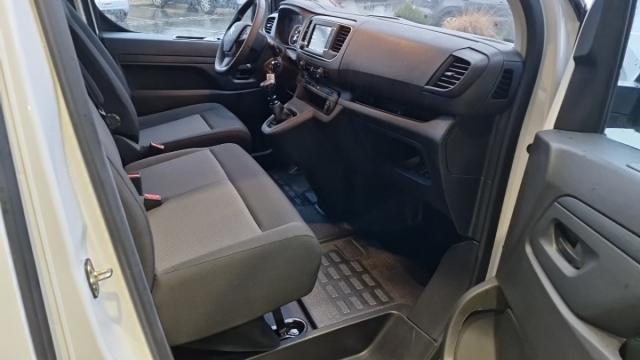 Citroen Jumpy image 3