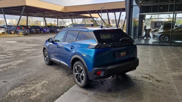 Peugeot 2008 image 2