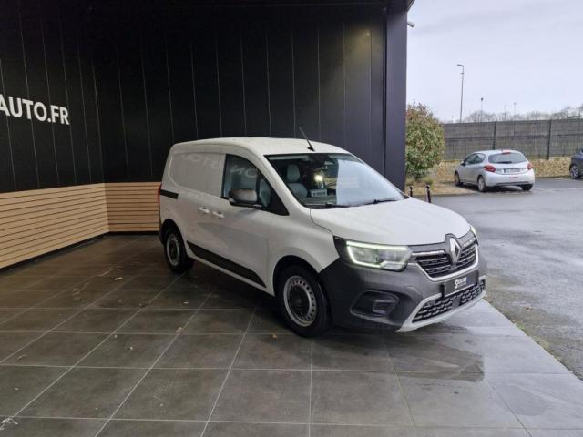 Renault Express Van image 9