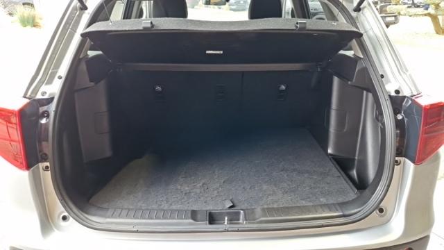 Suzuki Vitara image 1