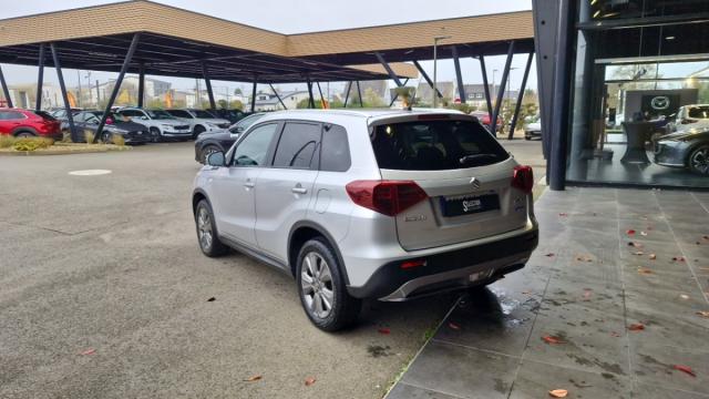 Suzuki Vitara image 8