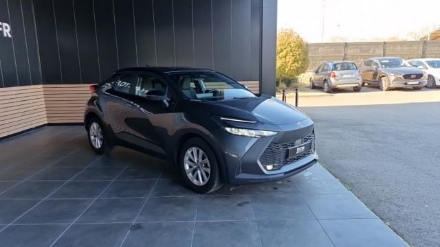 Toyota C-Hr image 1