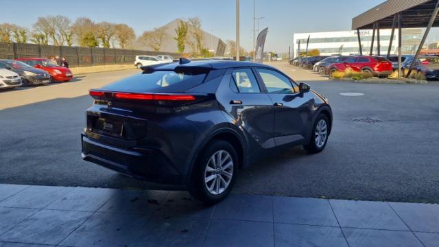 Toyota C-Hr image 4