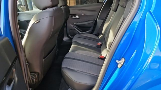 Peugeot 208 image 3
