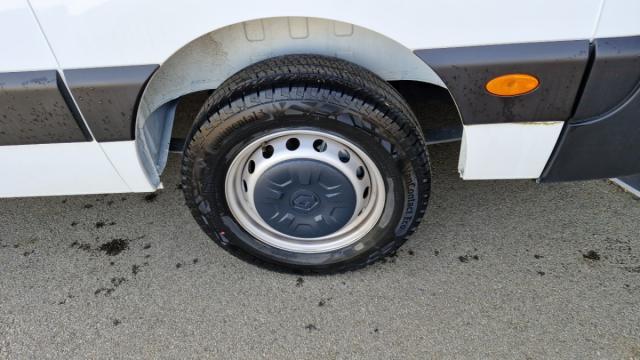 Renault Master image 9