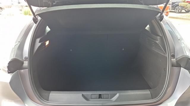 Peugeot 308 image 8