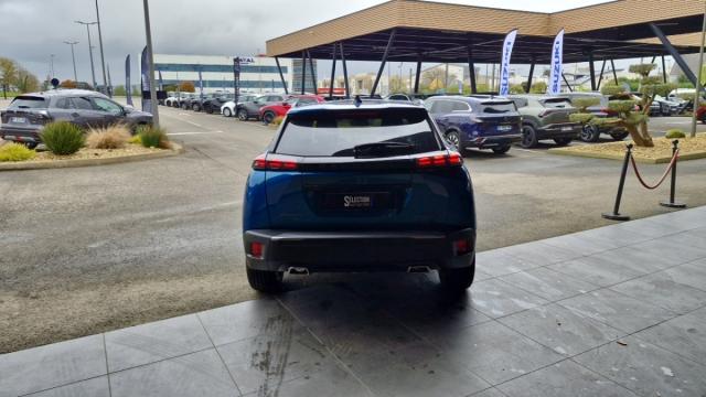 Peugeot 2008 image 1