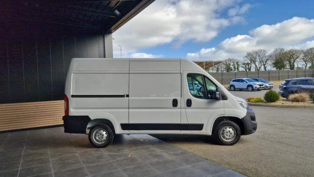 Opel Movano image 9