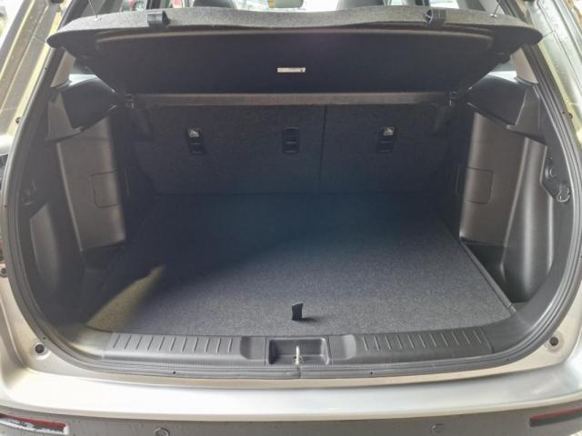 Suzuki Vitara image 8