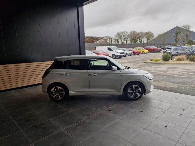 Suzuki Swift image 2