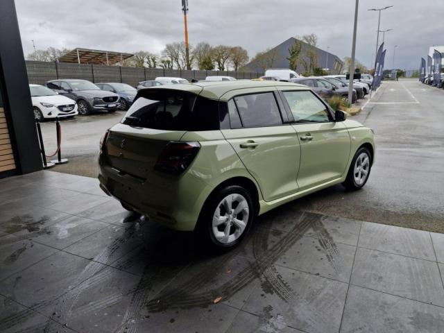 Suzuki Swift image 9