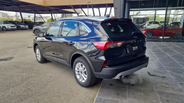 Ford Kuga image 7
