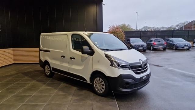Renault Trafic image 2