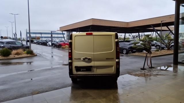 Renault Trafic image 3
