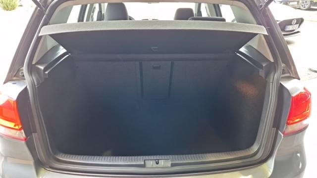 Volkswagen Golf image 8