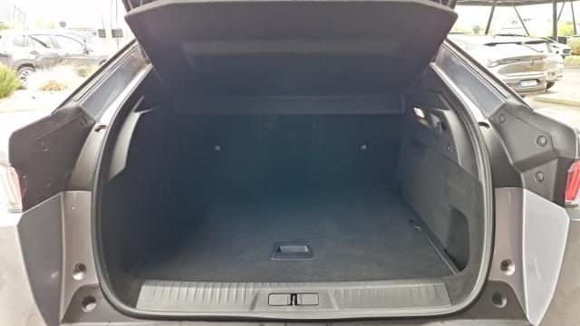 Peugeot 3008 image 4