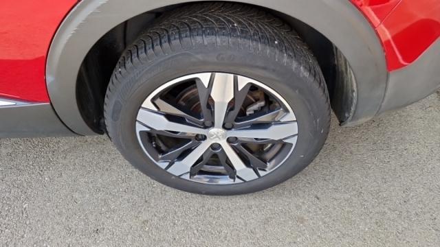 Peugeot 5008 image 1