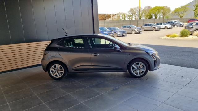 Renault Clio image 6