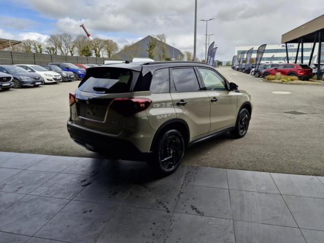 Suzuki Vitara image 6