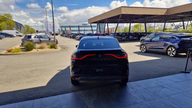 Renault Arkana image 2