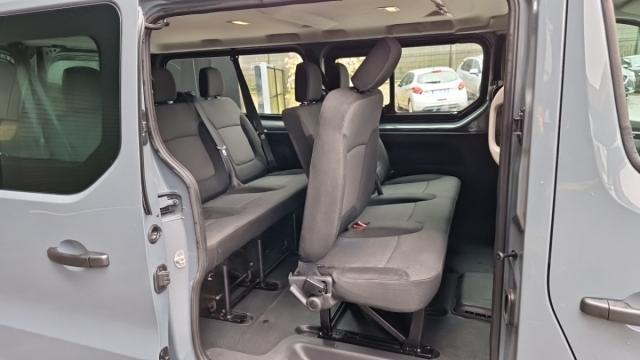 Renault Trafic image 7