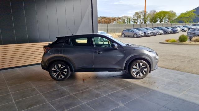 Nissan Juke image 8