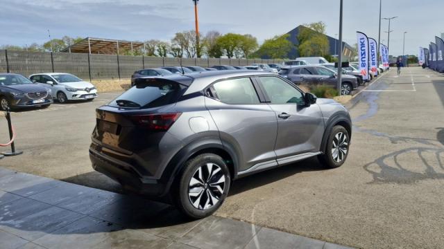 Nissan Juke image 2