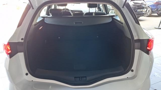 Renault Mégane image 9