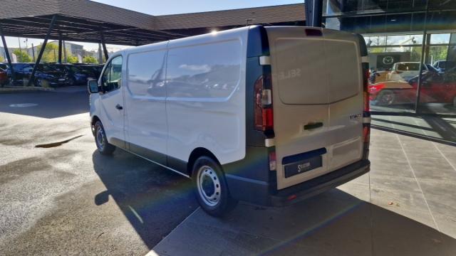 Renault Trafic image 1