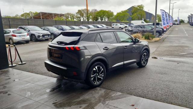 Peugeot 2008 image 3