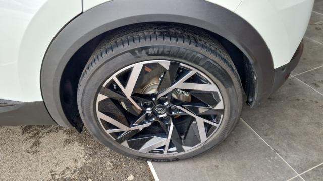 Renault Captur image 8