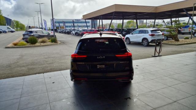 Kia Ceed image 9