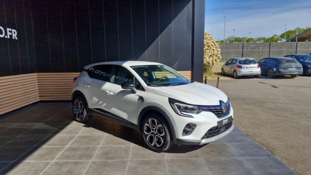 Renault Captur image 9