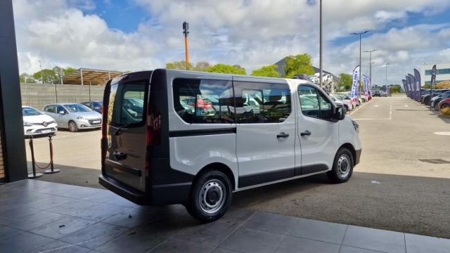 Renault Trafic image 3