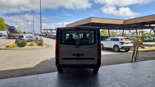 Renault Trafic image 2