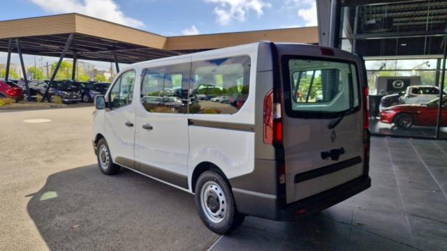 Renault Trafic image 1